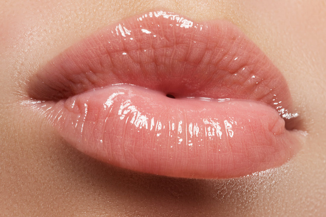 Your Perfect Pout: How Do Lip Plumpers Work?